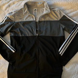 Adidas track jacket size XL 18/20 in boys multi color black, grey, silver